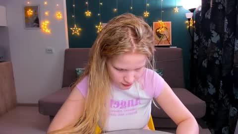 Chloe online show from 03.01.25