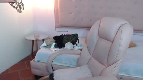 lunna online show from 01.25.25