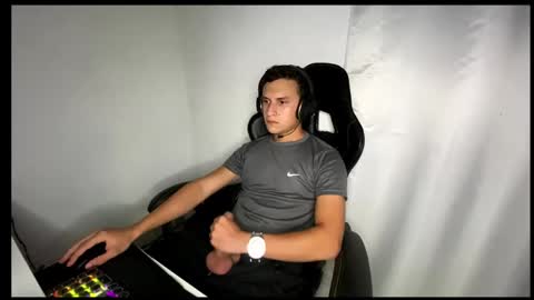 xmaxwel online show from 01.14.26