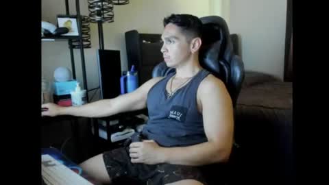Snapshot of xoalejandroxo6 chatting on 06.09.26 xoalejandroxo6 online show from 06.09.26