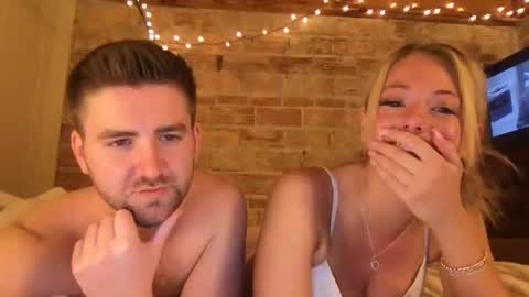 xoprincesspeachxo online show from 10.28.25