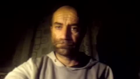 Snapshot of xploid1982 chatting on 12.25.24 xploid1982 online show from 12.25.24