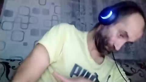 Snapshot of xploid1982 chatting on 10.14.25 xploid1982 online show from 10.14.25