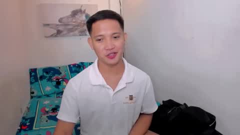 Snapshot of xsebastian19 chatting on 12.18.25 xsebastian19 online show from 12.18.25