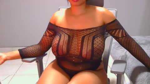 Snapshot of xspiketeex chatting on 05.27.26 spykeXtee online show from 05.27.26
