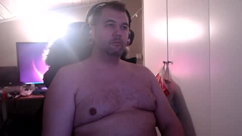SlaveTrainingToServe86 online show from 12.18.25