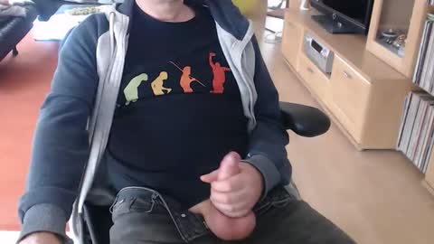 Snapshot of xtommix69 chatting on 10.23.25 xtommix69 online show from 10.23.25