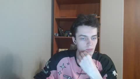 traqqq online show from 10.30.25