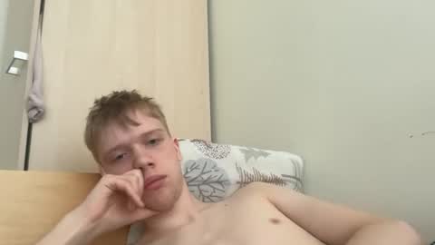Snapshot of xtraxxlucas chatting on 05.01.26 xtraxxlucas online show from 05.01.26