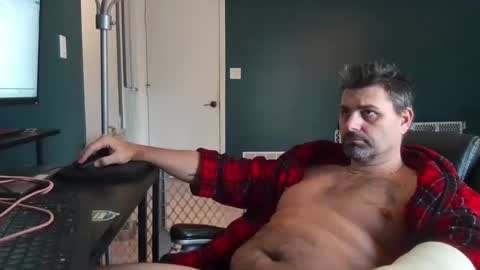 Snapshot of xtremo69 chatting on 12.02.24 Daddy online show from 12.02.24