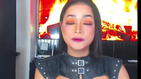 Snapshot of xxasian_goddessxx chatting on 06.15.26 xxasian_goddessxx online show from 06.15.26