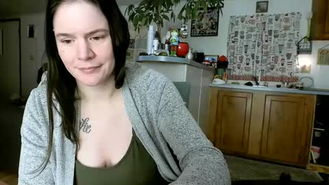 Snapshot of xxdana chatting on 01.02.25 Deezy online show from 01.02.25