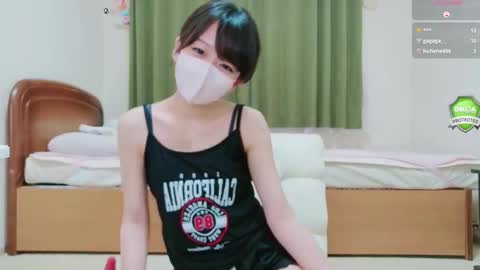 Snapshot of xxinoxx chatting on 09.14.25 xxinoxx online show from 09.14.25