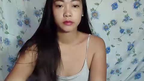 Snapshot of xxkylie18 chatting on 10.08.25 xxkylie18 online show from 10.08.25