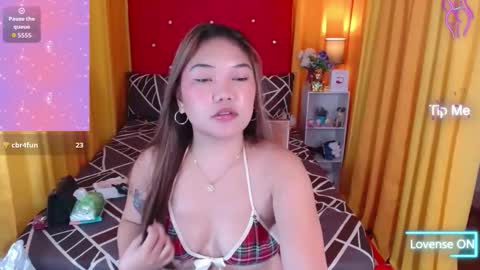 Snapshot of xxnewsweetasianxx chatting on 05.28.26 xxnewsweetasianxx online show from 05.28.26