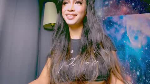 Snapshot of xxsexyandhotxx chatting on 01.27.25 Lara online show from 01.27.25