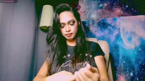 Snapshot of xxsexyandhotxx chatting on 02.21.25 Lara online show from 02.21.25