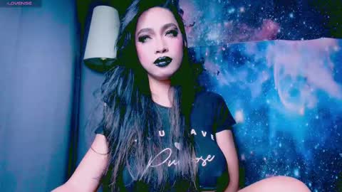 Snapshot of xxsexyandhotxx chatting on 02.25.25 Lara online show from 02.25.25