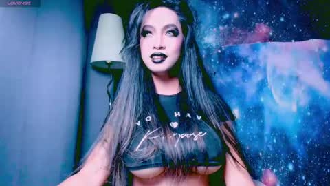 Snapshot of xxsexyandhotxx chatting on 02.27.25 Lara online show from 02.27.25