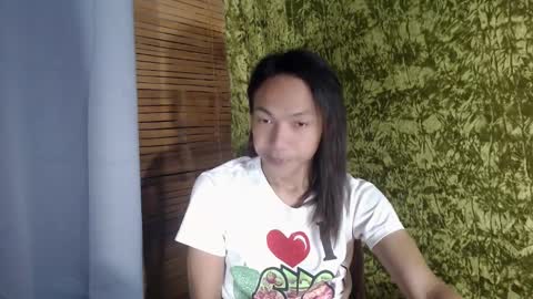 Snapshot of xxskinny_alonzoxx chatting on 12.06.24 Ali online show from 12.06.24
