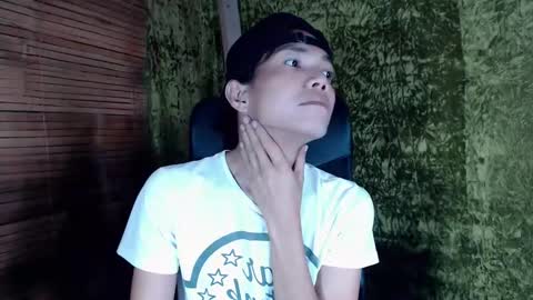 Snapshot of xxskinny_alonzoxx chatting on 01.31.25 Ali online show from 01.31.25