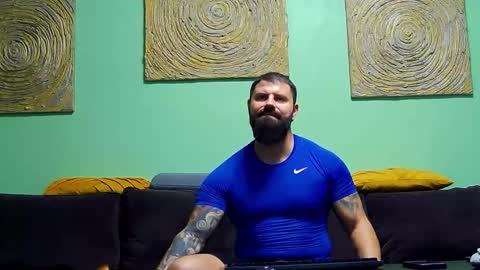 Xtream Leonard online show from 11.14.25