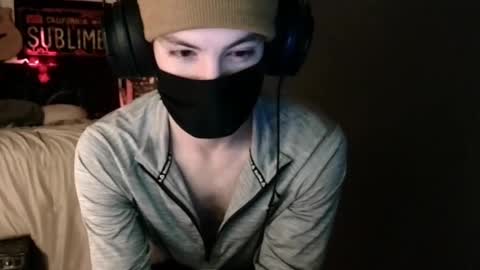 Snapshot of xxwhitefoxx chatting on 02.26.25 David Fox online show from 02.26.25