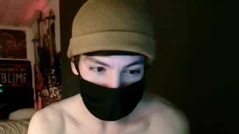 Snapshot of xxwhitefoxx chatting on 03.02.25 David Fox online show from 03.02.25