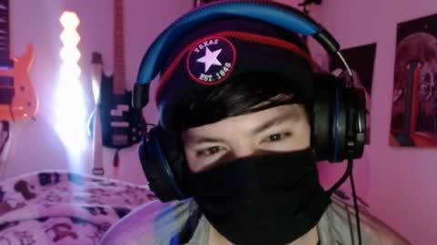 Snapshot of xxwhitefoxx chatting on 03.01.26 David Fox online show from 03.01.26