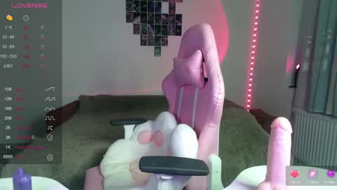 Snapshot of xxx_pretty_xxx chatting on 12.09.24 Pretty online show from 12.09.24