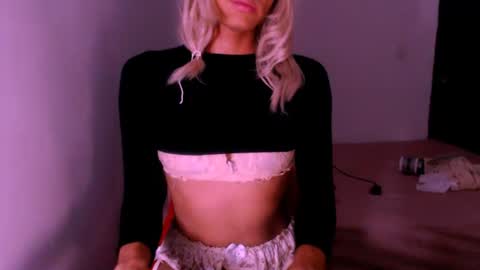 Chiara online show from 11.15.25