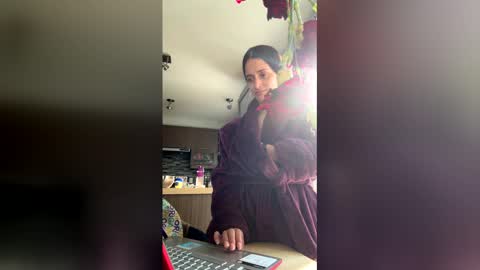 Snapshot of xxxbellalola chatting on 04.07.26 Lola online show from 04.07.26