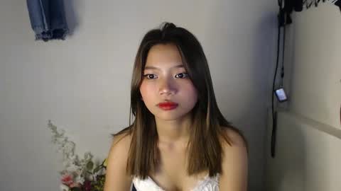 Snapshot of xxxforyouonlyxxx chatting on 12.30.24 inday pinay online show from 12.30.24