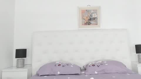 Elvira online show from 03.08.25