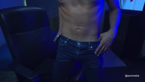 Snapshot of xxxhabibi chatting on 09.29.25 xxxhabibi online show from 09.29.25