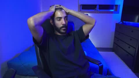 Snapshot of xxxhabibi chatting on 10.14.25 xxxhabibi online show from 10.14.25