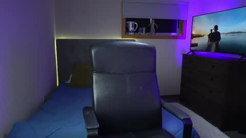 Snapshot of xxxhabibi chatting on 11.16.25 xxxhabibi online show from 11.16.25