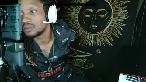 Snapshot of xxxjrstrokesxxx chatting on 02.02.25 xxxjrstrokesxxx online show from 02.02.25