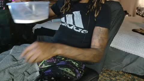 Snapshot of xxxjrstrokesxxx chatting on 02.28.25 xxxjrstrokesxxx online show from 02.28.25