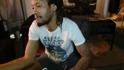 Snapshot of xxxjrstrokesxxx chatting on 10.31.25 xxxjrstrokesxxx online show from 10.31.25