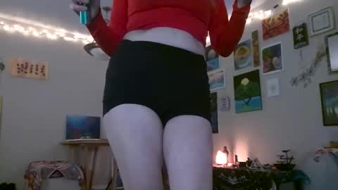 Lola online show from 12.14.25