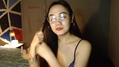 Snapshot of xxxsexydollxxx chatting on 01.25.25 Melissa online show from 01.25.25