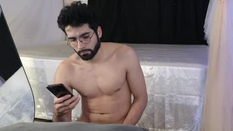 July and Fer online show from 11.27.25