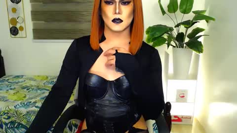 QueenMarina online show from 06.04.26