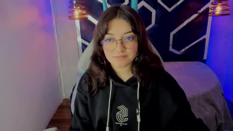 xyra_shimizu online show from 04.15.26