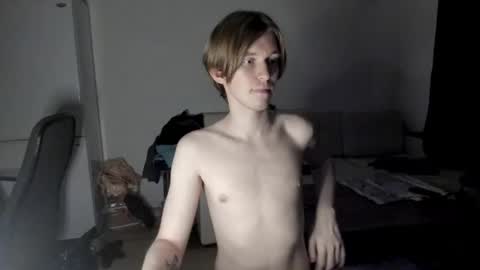 Snapshot of y0ursteve chatting on 07.26.26 y0ursteve online show from 07.26.26