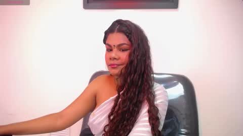 yazhini online show from 03.16.26