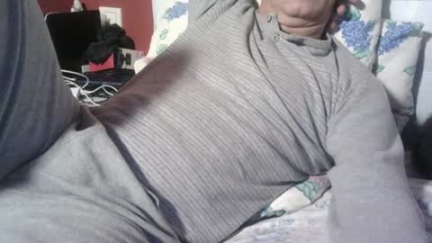 Snapshot of yahe2010 chatting on 01.27.25 grillino online show from 01.27.25