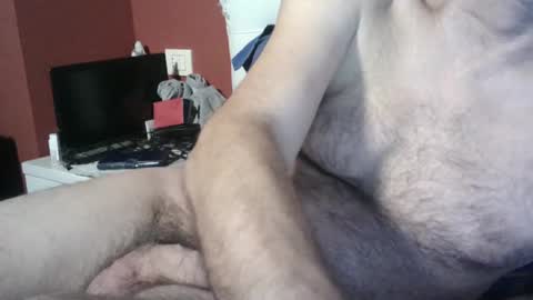 Snapshot of yahe2010 chatting on 03.09.25 grillino online show from 03.09.25