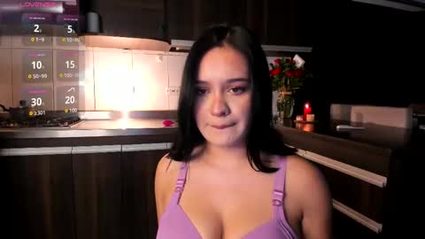 Snapshot of yaky_ chatting on 09.26.25 Yakeline online show from 09.26.25